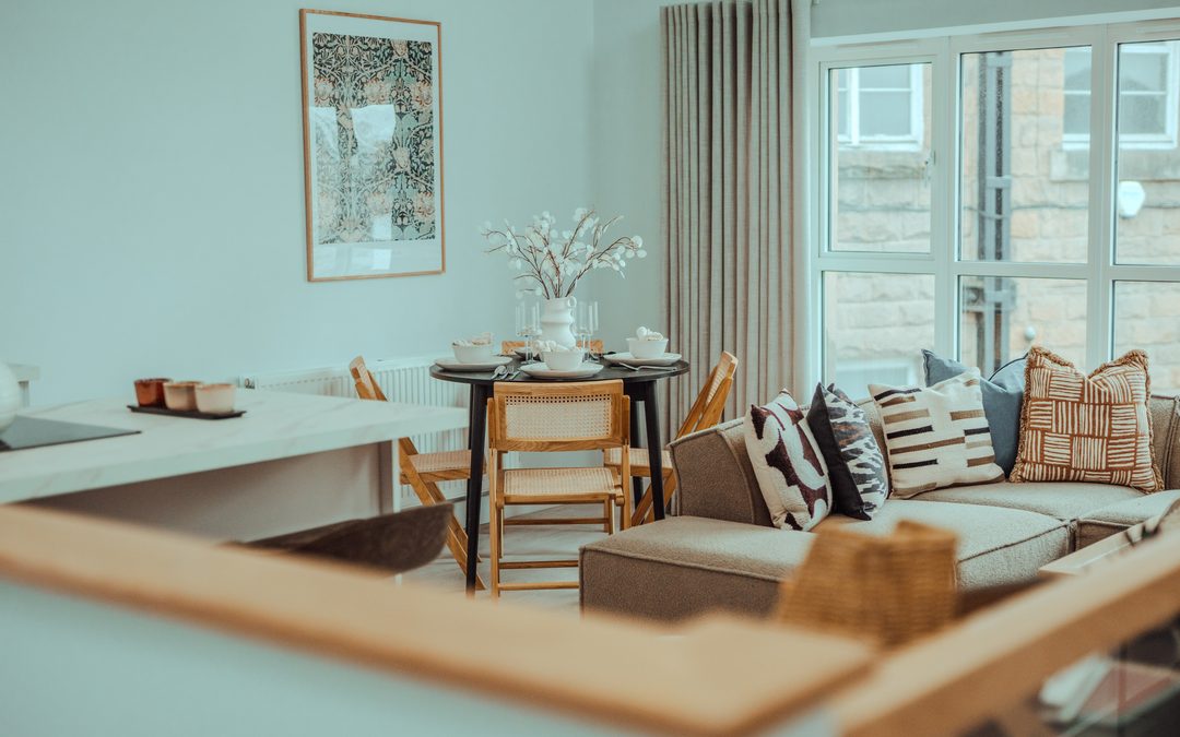 Why Women Ask More Questions on Property Viewings, and How Property Staging Helps